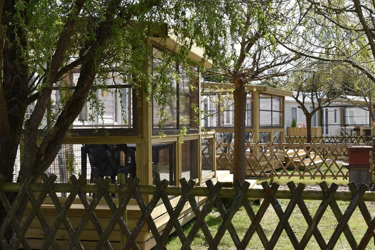 Camping Paradis Le Moulin Des Oies Belz