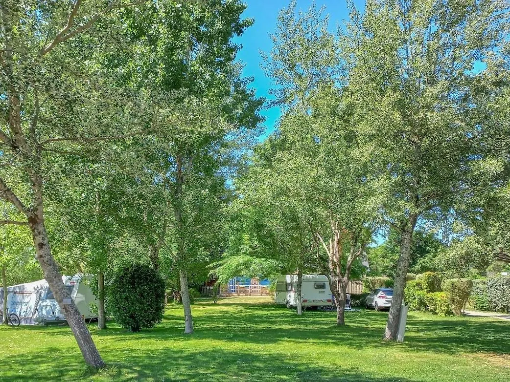 Camping Paradis Le Moulin Des Oies Belz