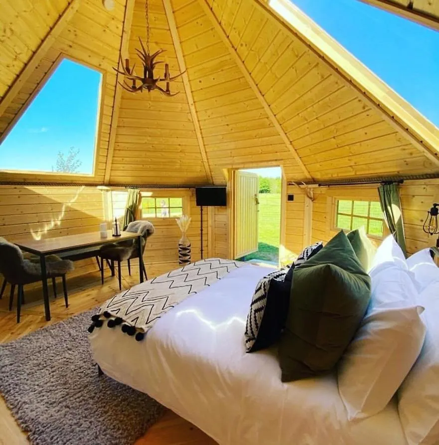 Camping Paradis Le Moulin Des Oies Belz