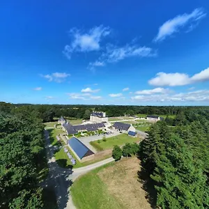 Du Bois De La Salle Hébergement de vacances